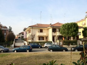 Via Sacco e Vanzetti Novara - Amministrazioni e Servizi 